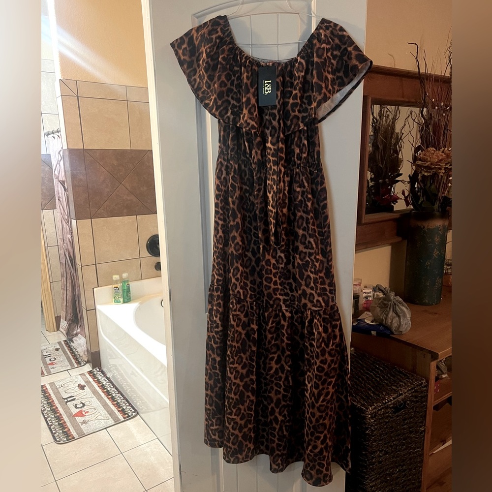 Brand new Leopard L&B dress